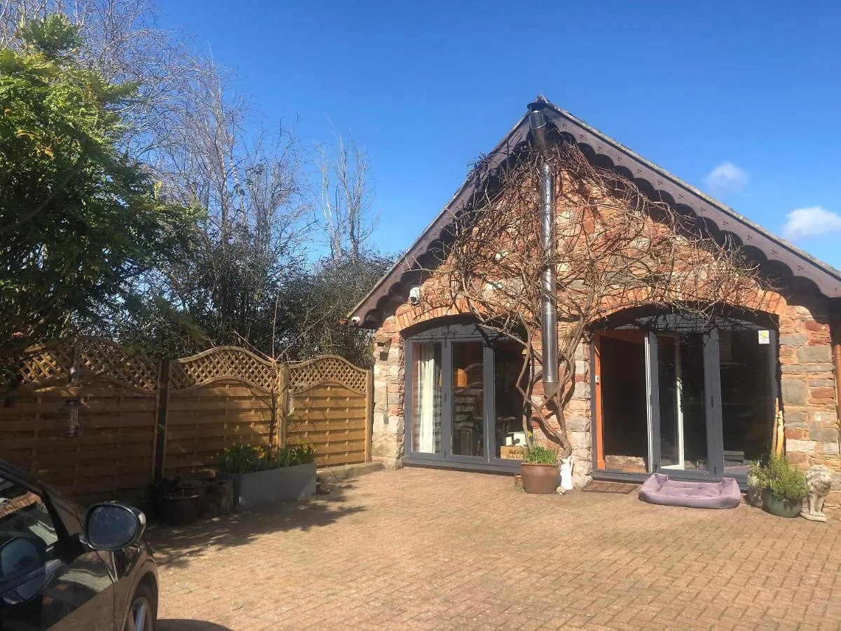 Holiday home Priory Barn Villa Sandford